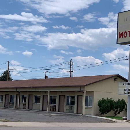 New Western Motel Panguitch Exterior photo