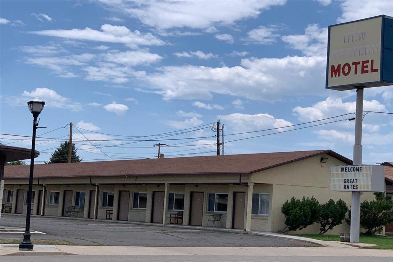 New Western Motel Panguitch Exterior photo